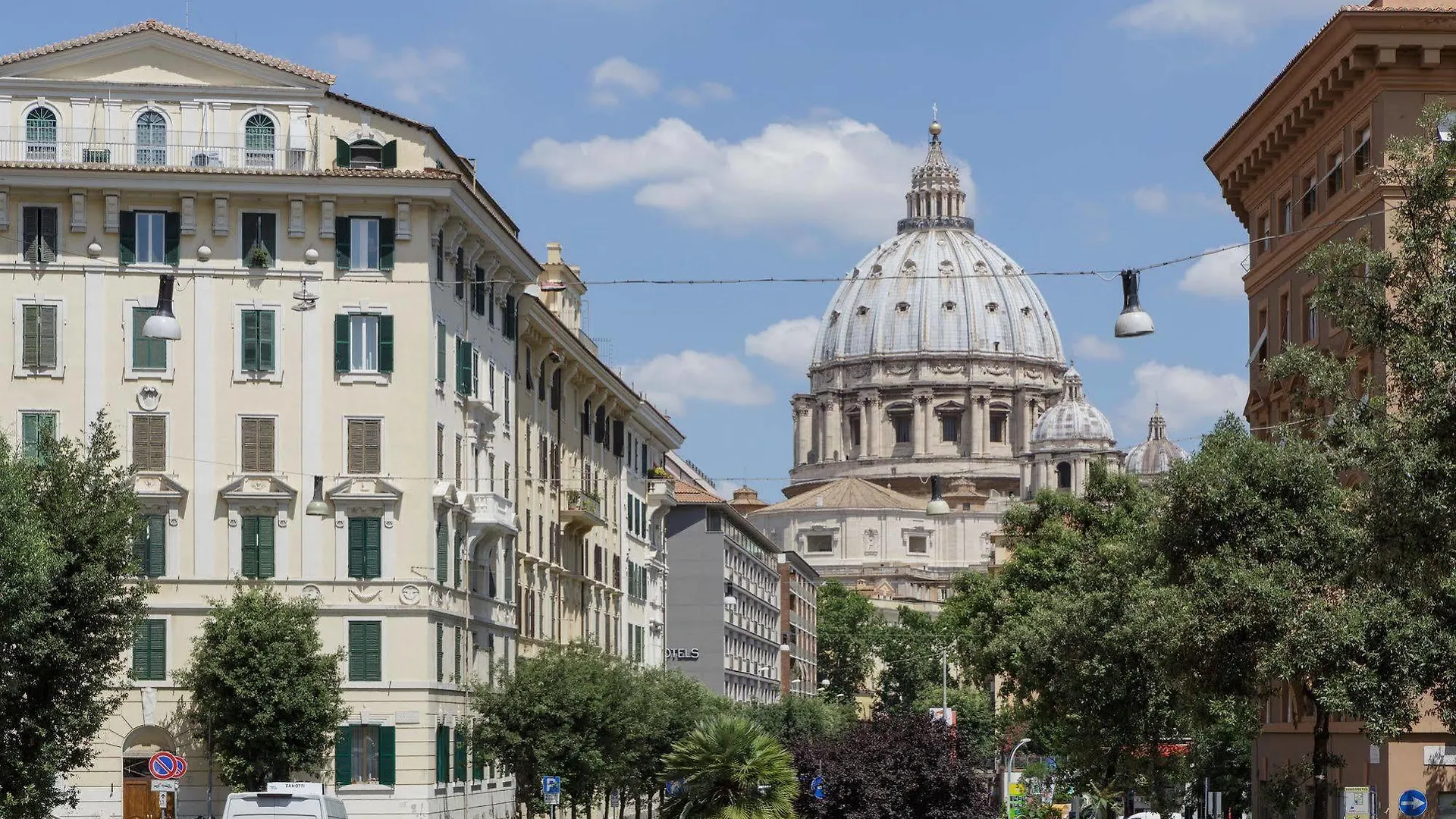 *** Bed & Breakfast Domus Manlii B&B Rome Italy